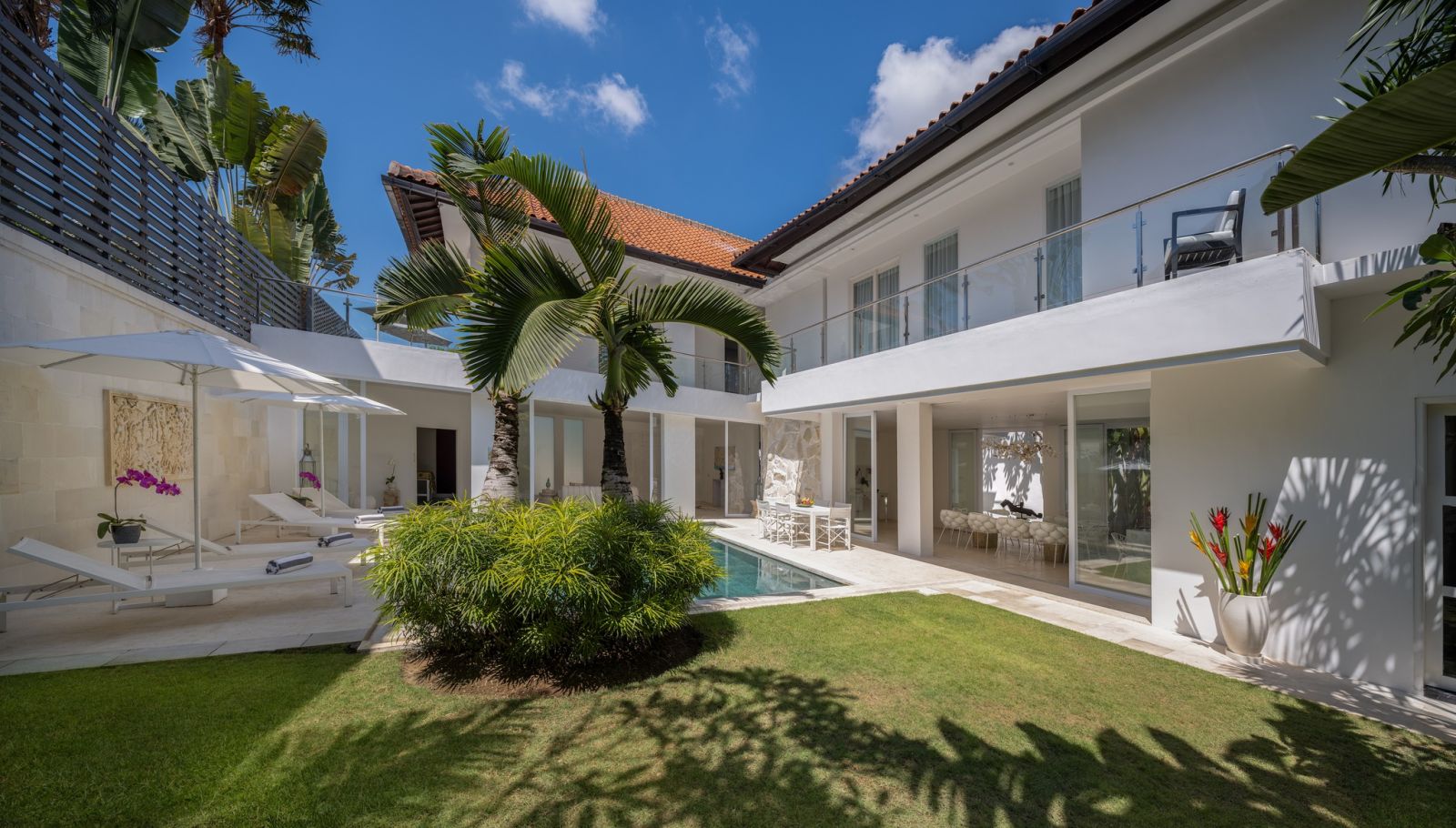 MODERN COASTAL HOME